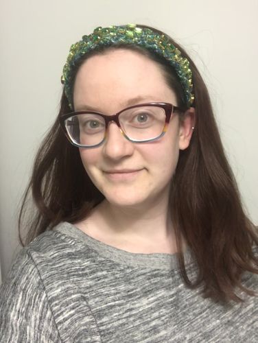 Customer photo review of Della Luxury Headband