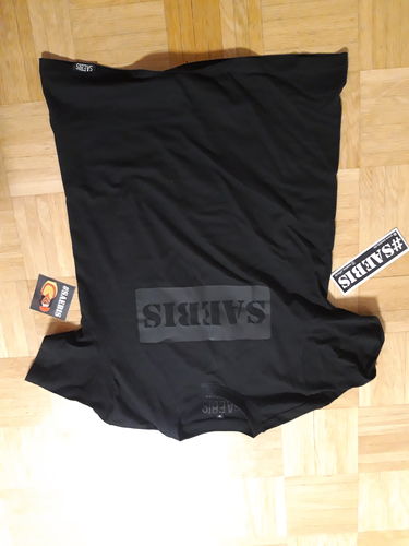 Customer photo review of SAEBIS® All Black Herren T-Shirt schwarz