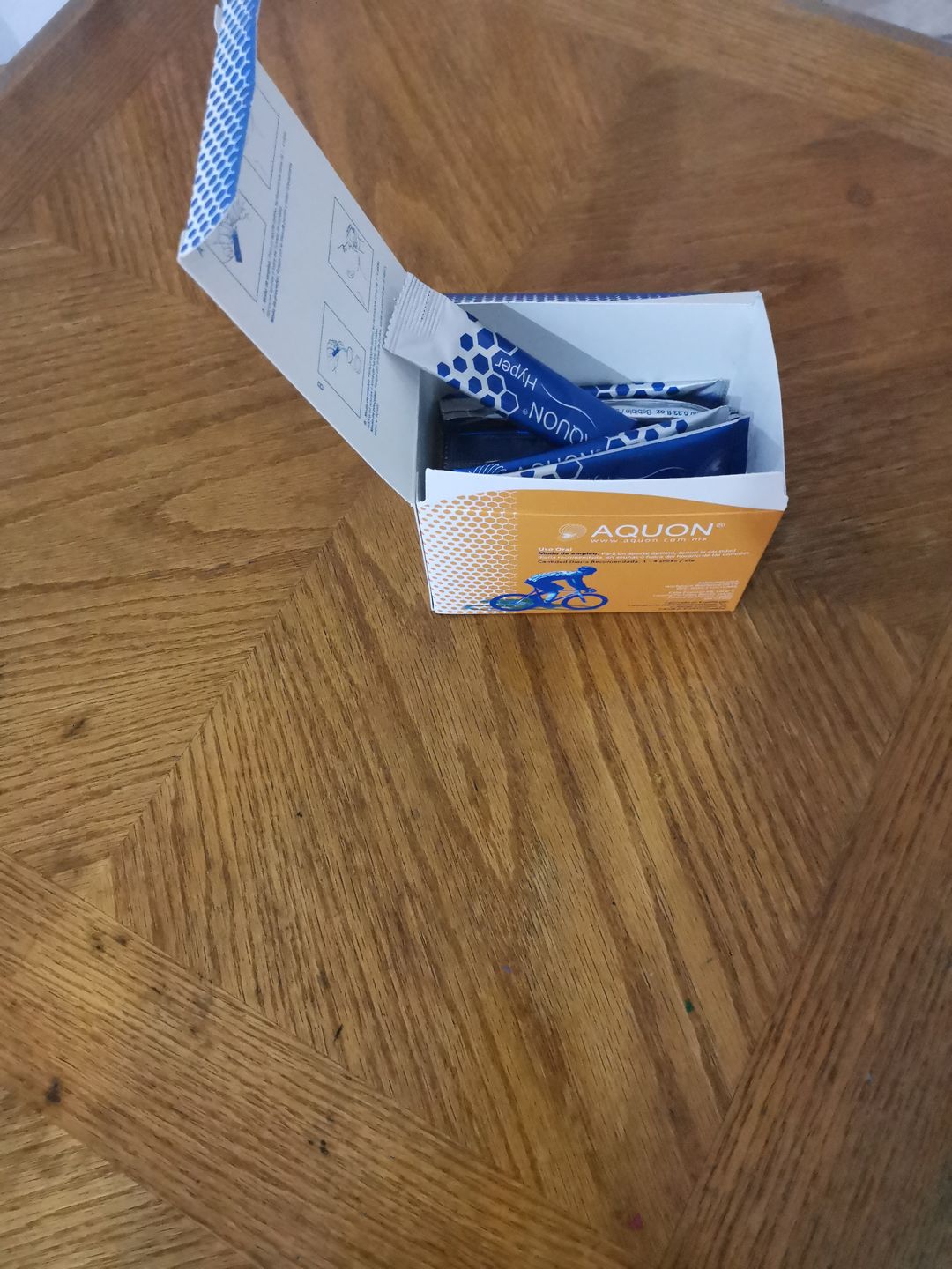 Customer photo review of Aquon Hyper Electrolitos Naturales