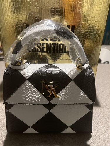 Customer photo review of The penelope argyle (mini bag )