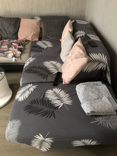 Customer photo review of Exotic Grey - Housses Extensibles de Fauteuil et Canapé