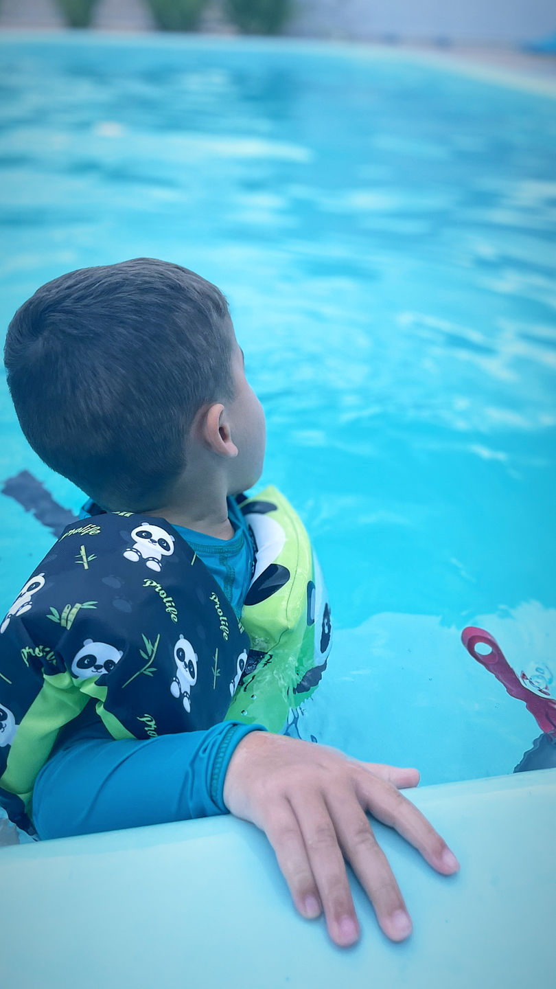 Customer photo review of Colete Flutuador Infantil