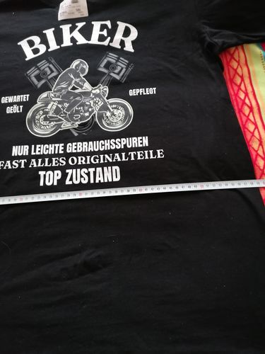 Customer photo review of Biker top Zustand - T-Shirt