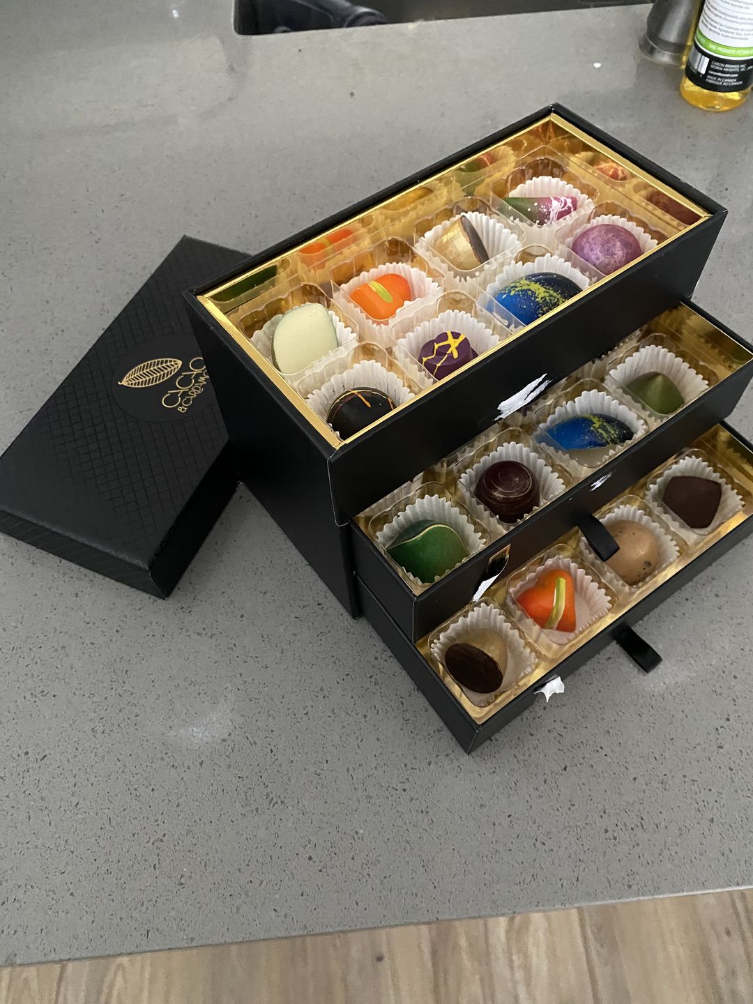 Customer photo review of 24 Piece - Build Your Own Box