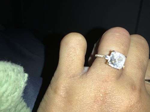 Customer photo review of Louily 3.5 Carat Cushion Cut Women's Engagement Ring In Sterling Silver