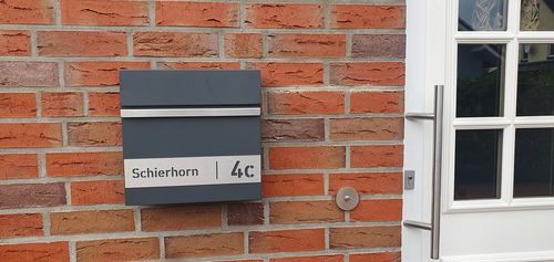 Customer photo review of AlbersDesign Briefkasten B3 anthrazit (RAL7016) personalisiert mit Edelstahlschild