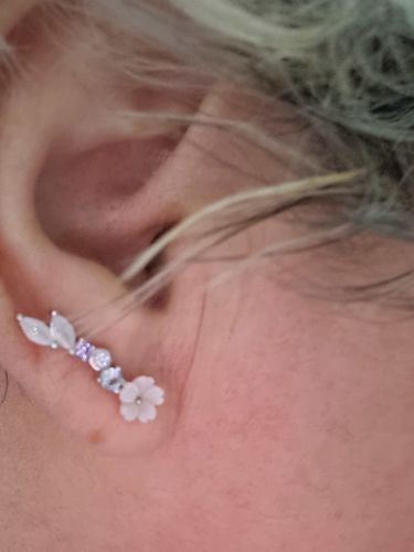 Customer photo review of Boucles d'oreilles Valentine