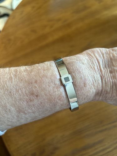 Customer photo review of TANAOR Bangle
