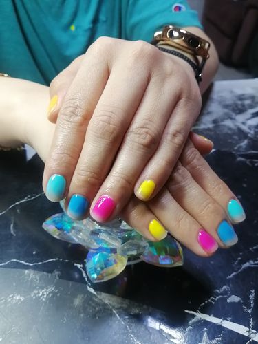 Customer photo review of Glam Stron Gel Fantasy Nails