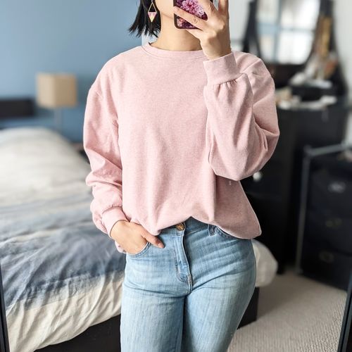 Customer photo review of Ladies Fleece Crewneck in Heathered Rose