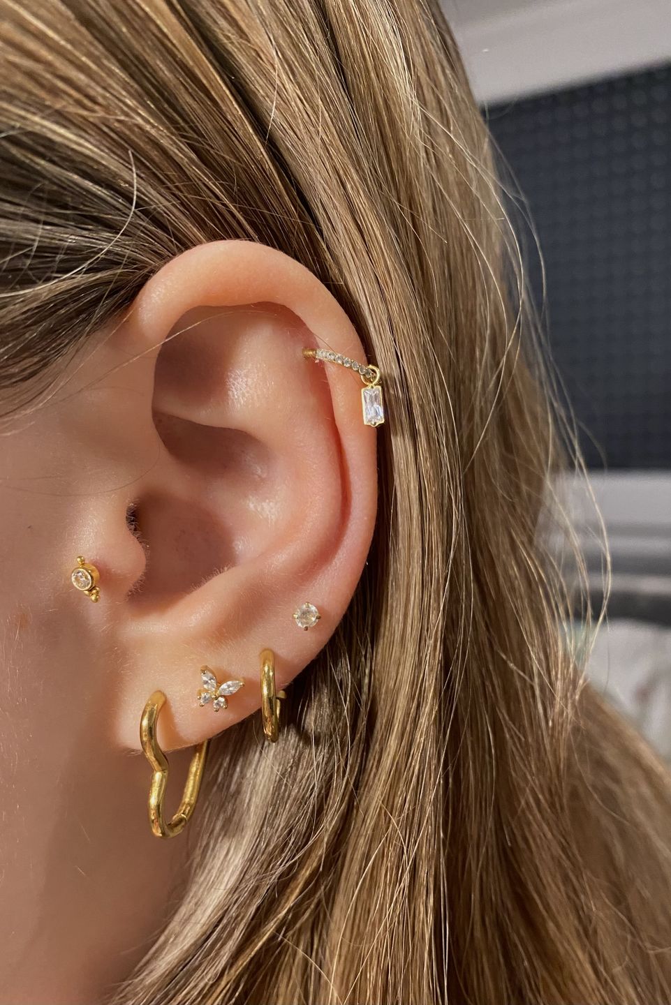 Customer photo review of Baguette Clicker Piercing | Titan