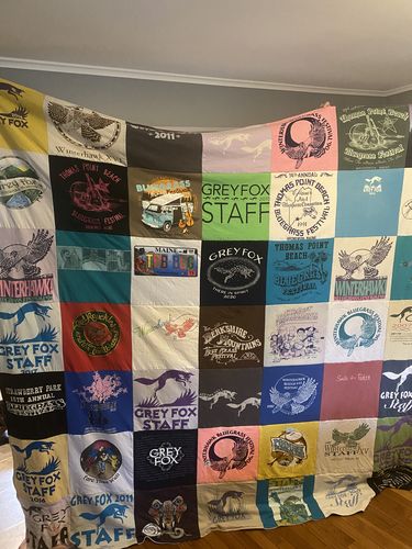 Customer photo review of Double Sided Classic T-shirt Blanket