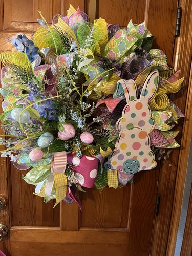 Customer photo review of 10"Sq Bunny/Floral Sign White/Multi Pastel AP8598