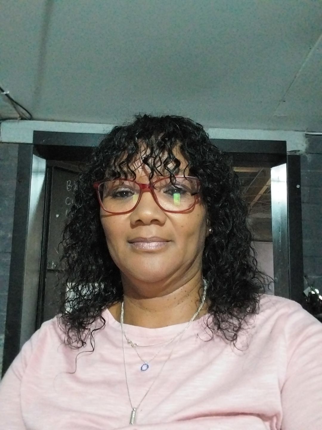 Customer photo review of Brandy Water Wave Fringe 10"