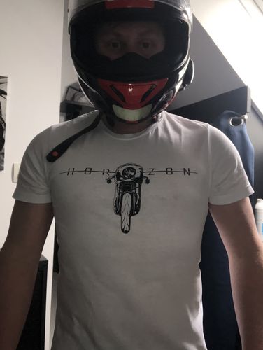 Customer photo review of Pack T-shirt + sticker concours
