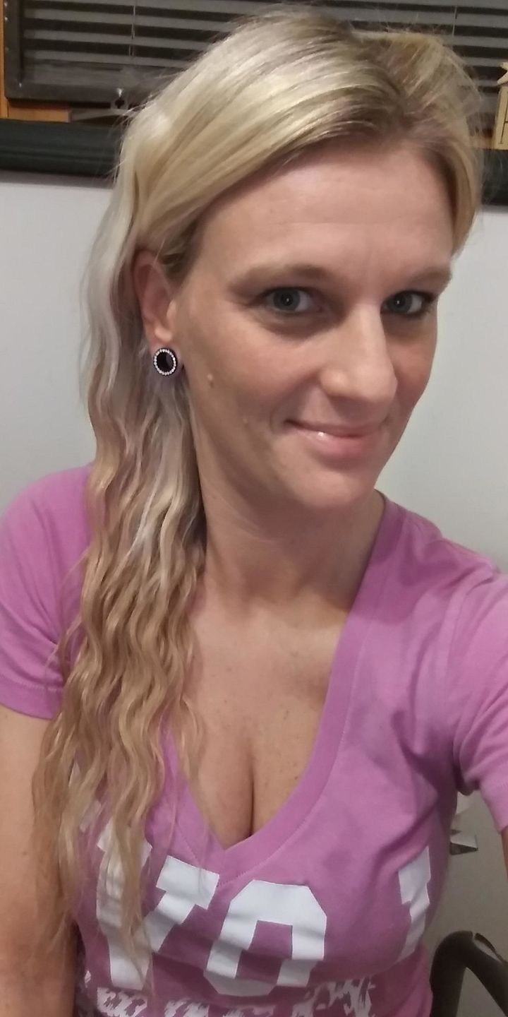 Customer photo review of Hand Tied Weft Hair Extensions Virgin Hair with Pink Blonde Highlights #18/613