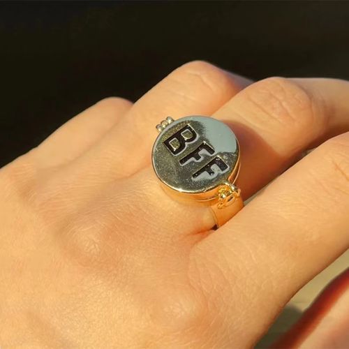 Customer photo review of Faisly™ - Best Friends Forever Ring