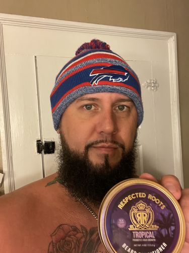 Customer photo review of Respected Roots Beard Conditioner - Tropical Scent (4 oz.)