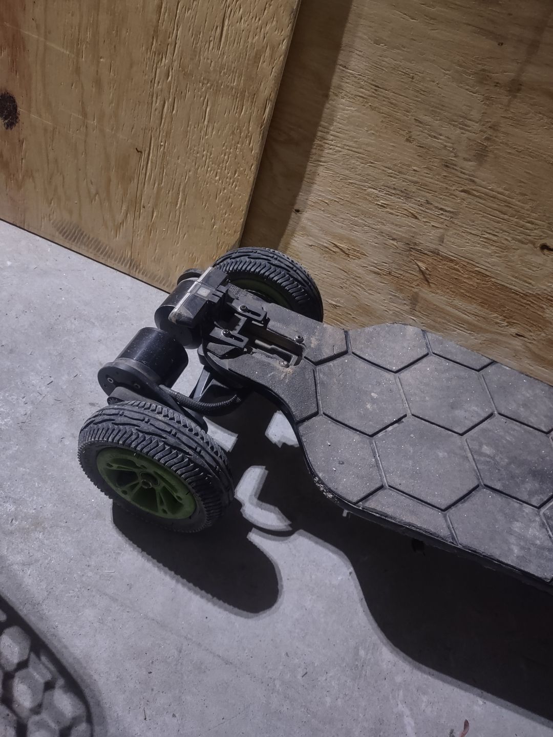Customer photo review of Backfire Hammer 160mm Pneumatic Tires and Parts