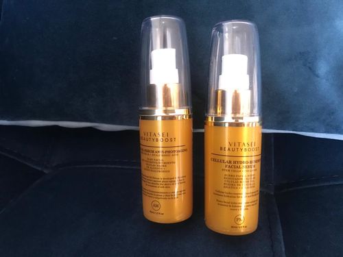 Customer photo review of KIT SUEROS FACIALES DÍA Y NOCHE CON CÉLULAS MADRE, COLÁGENO Y ÁCIDO HIALURÓNICO.