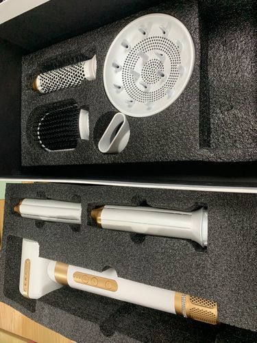 Customer photo review of StylishQueen - 7 in 1 Premium AirStyler + Gratis E-Book