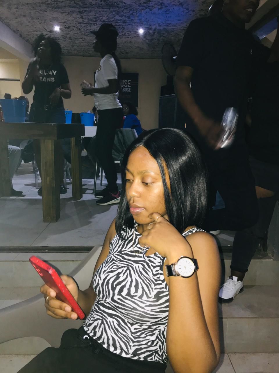 Customer photo review of Grade 13A Kim K Straight BoB wig 10inch