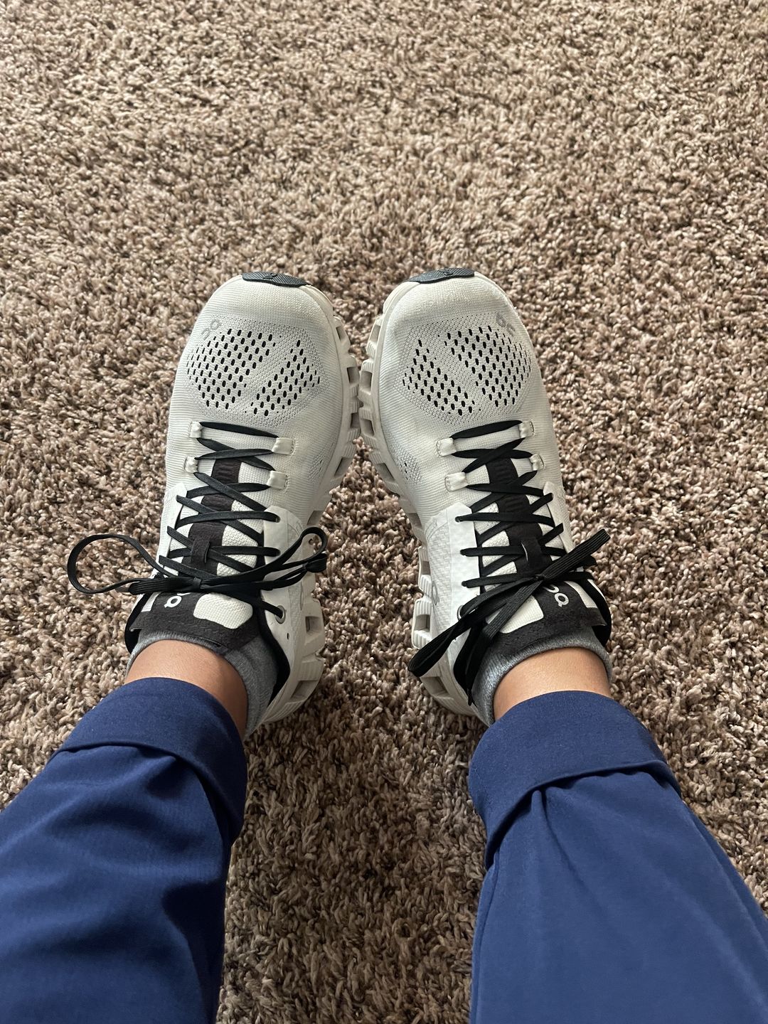 Customer photo review of ON Running Replacement Shoe Laces