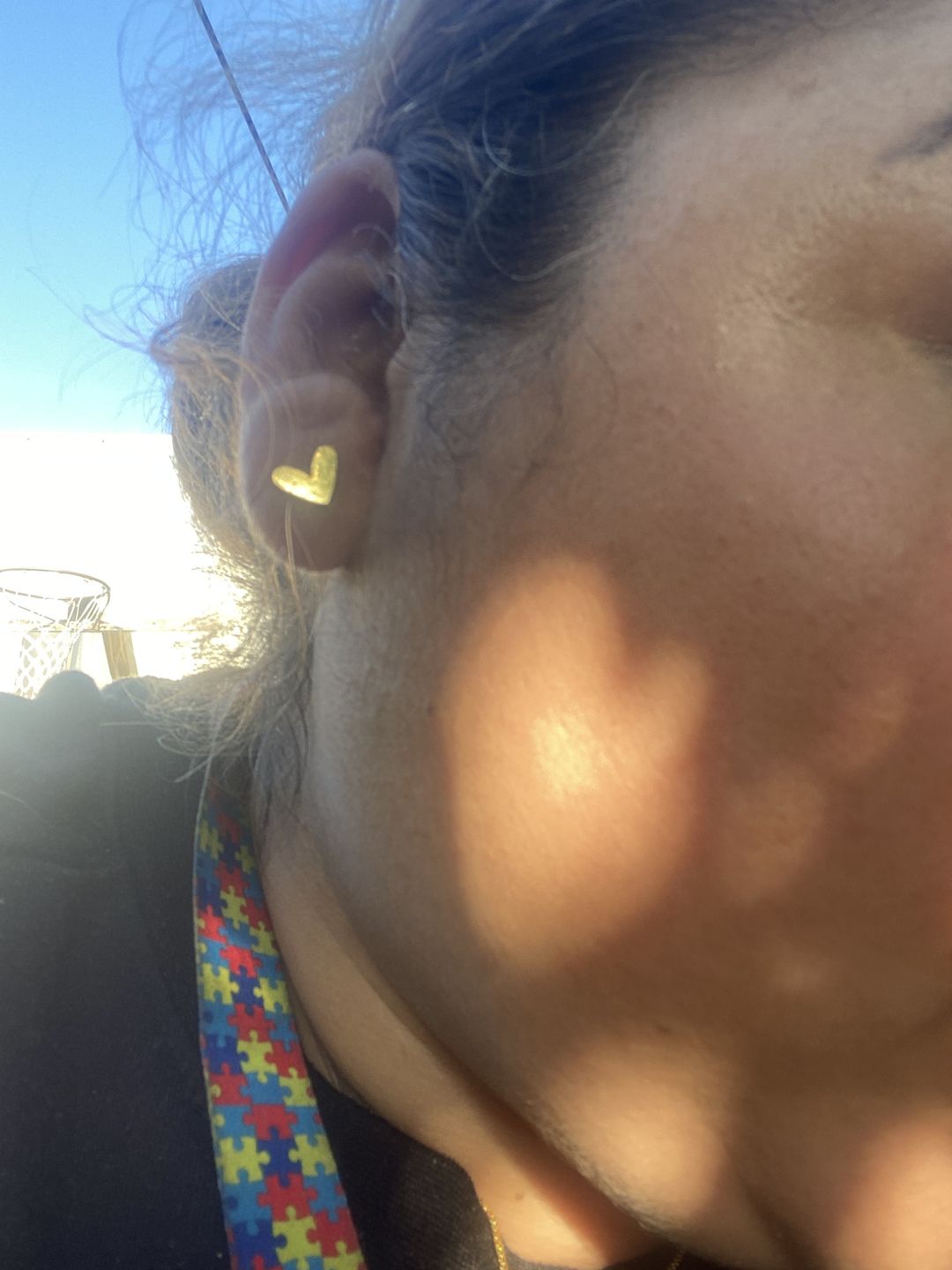 Customer photo review of Aretes Corazón