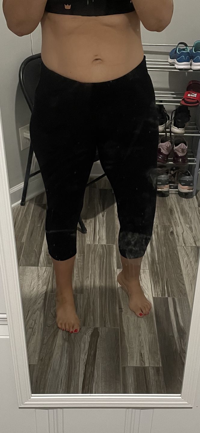 Customer photo review of Women's Bamboo Viscose/Cotton Capri Style Leggings