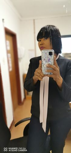 Customer photo review of Brazilian Fringe Bob - 8"