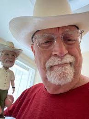 Customer photo review of בובת Mini Me בהתאמה מלאה