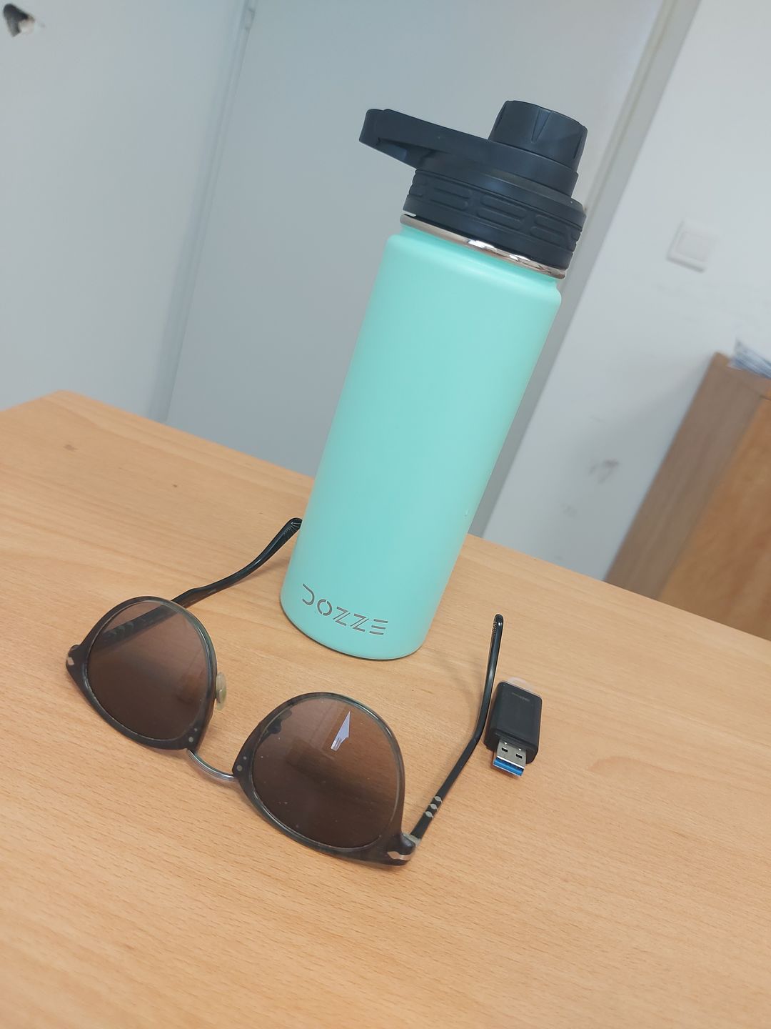Customer photo review of DOZZE Cruiser Water Bottle