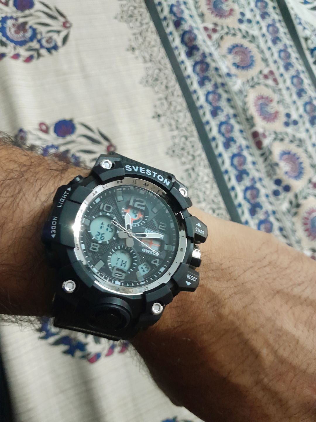 Customer photo review of Qwxle