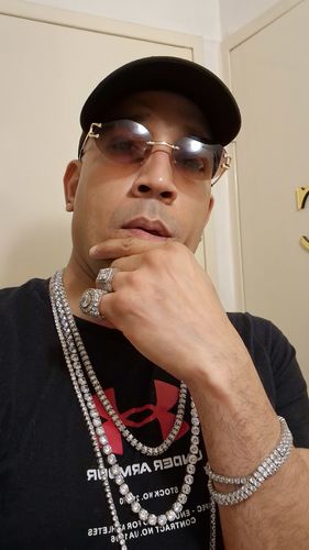 Customer photo review of Steel No Tarnish 200 Carat Flawless CZ Chain