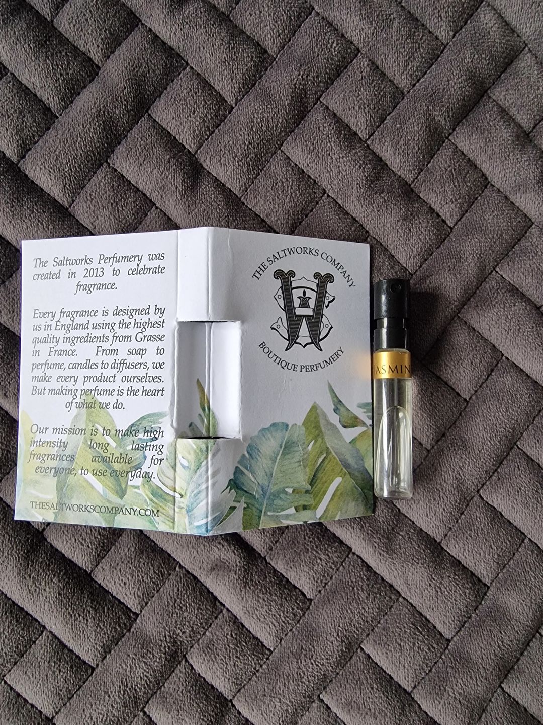 Customer photo review of Jasmin Est