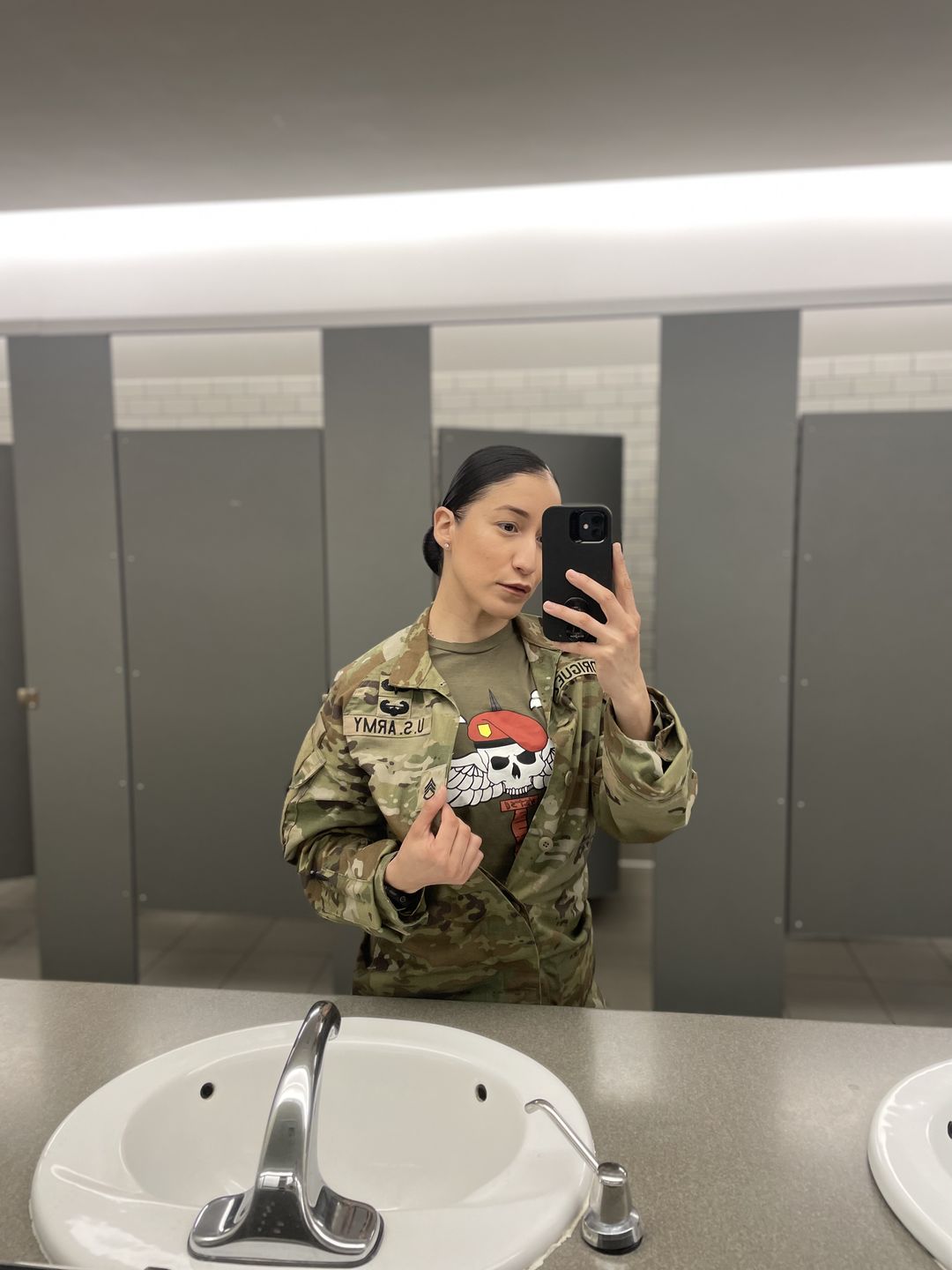 Customer photo review of OG Logo Shirt Military Green Shirt