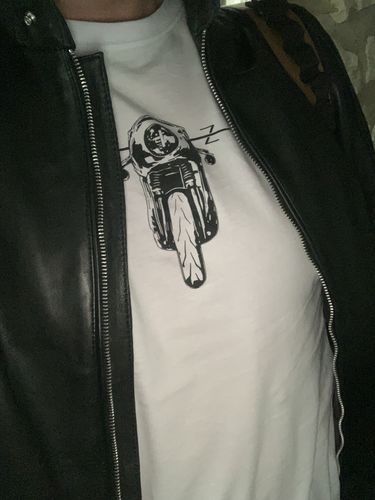 Customer photo review of Pack T-shirt + sticker concours