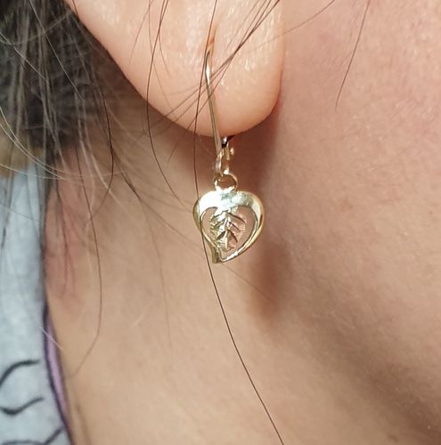 Customer photo review of Hanging Hearts Black Hills Gold Earrings