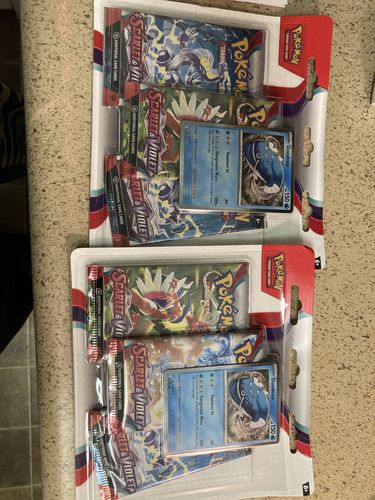 Customer photo review of Pokémon TCG: Scarlet & Violet 3-Booster Pack Blister (Presale)