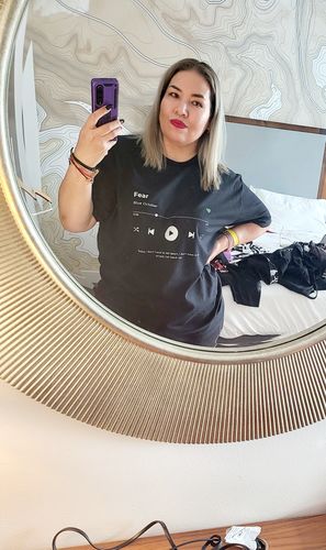 Customer photo review of Your Favorite Song T-Shirt Music Player