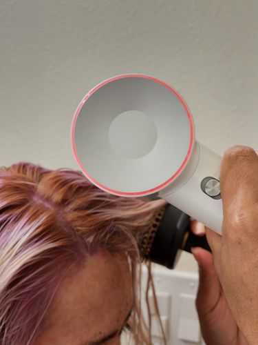 Customer photo review of Swift Special High Speed Hair Dryer (3 Nozzles)