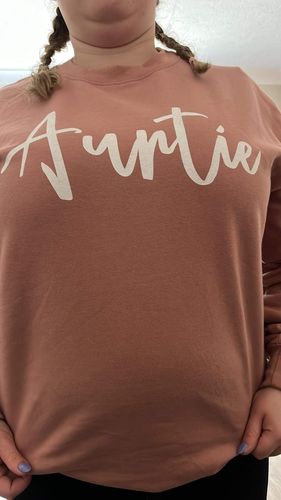 Customer photo review of Auntie & Auntie's Bestie Chelsea Script Sweatshirts (MRK X)