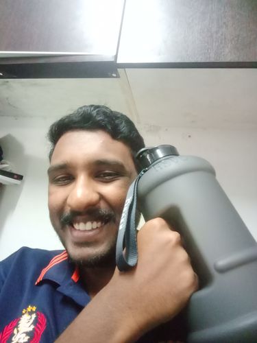 Customer photo review of 1.5L & 2.2L Flip Cap Oversized Water Bottle