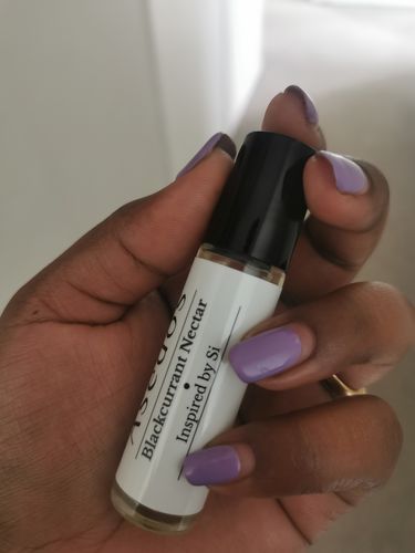 Customer photo review of BLACKCURRANT NECTAR PERFUME OIL