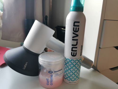 Customer photo review of Swift Special High Speed Hair Dryer (3 Nozzles)
