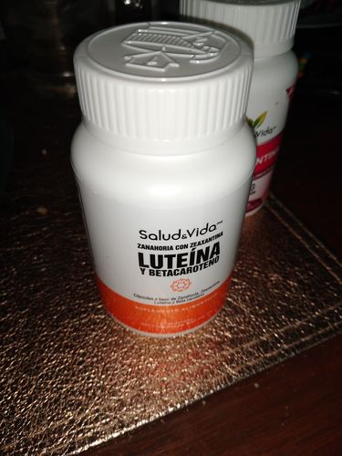 Customer photo review of Luteina con Zeaxantina