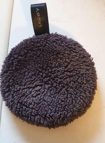 Customer photo review of Black Magic Puff