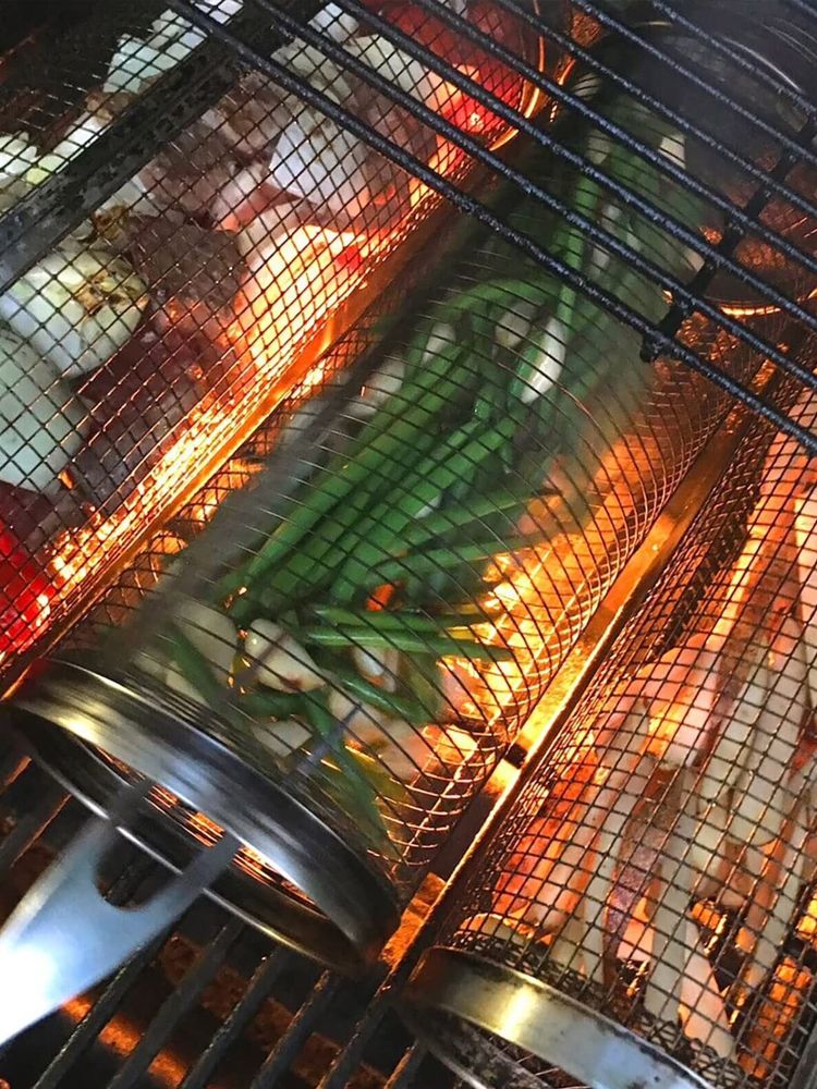 Customer photo review of Rolling Braai Basket