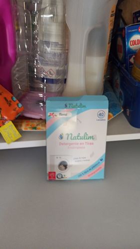 Customer photo review of Eco-Tiras de Detergente 40 lavados Natulim