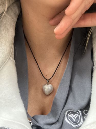 Customer photo review of Flower Agate Heart Pendant